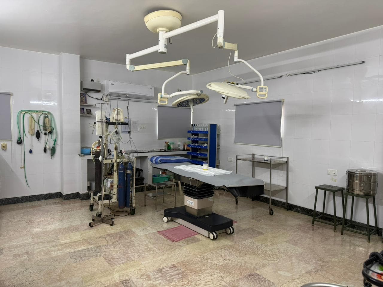 Operation Theater facility at Priyanka Hospital Karur 1